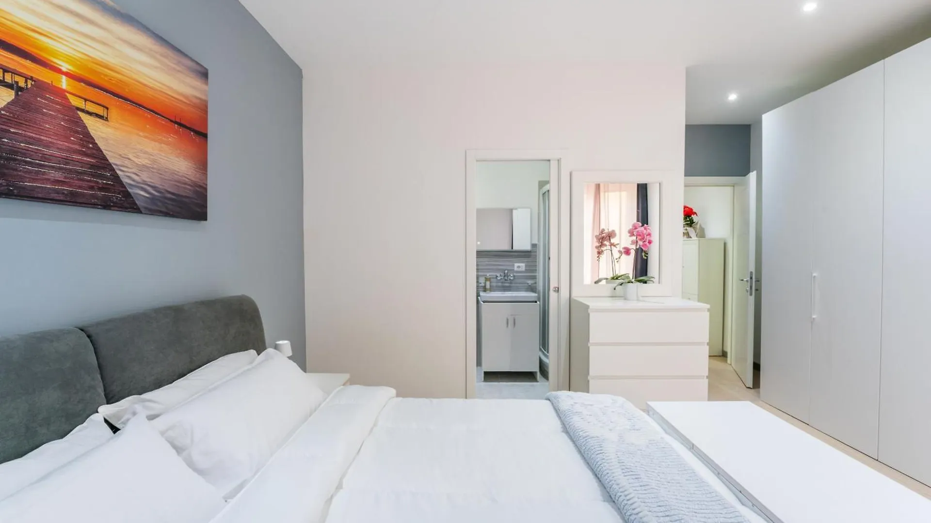 Silver Dream Cornelia, Elegant Apt With Car Park Rome Italy